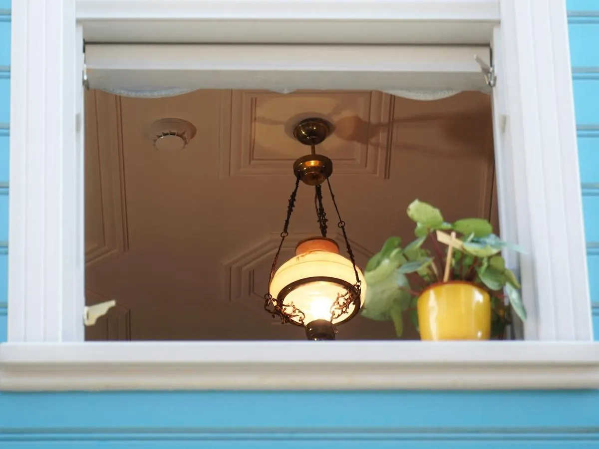 Hotel Tilas - Rooms In 19Th Century Wooden Townhouse,Kadikoy Istanbul