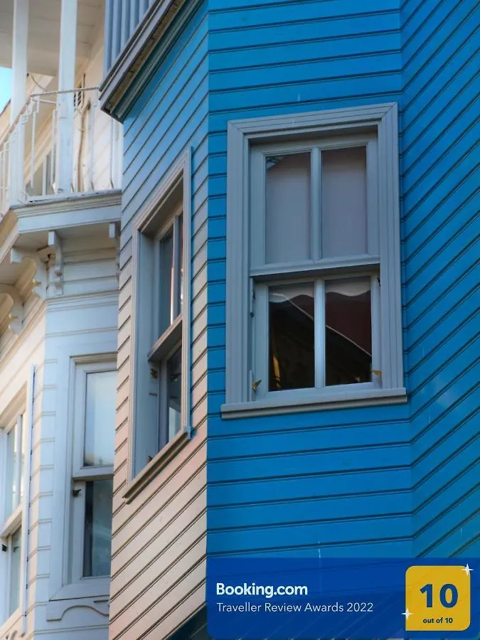 Hotel Tilas - Rooms In 19Th Century Wooden Townhouse,Kadikoy Istanbul