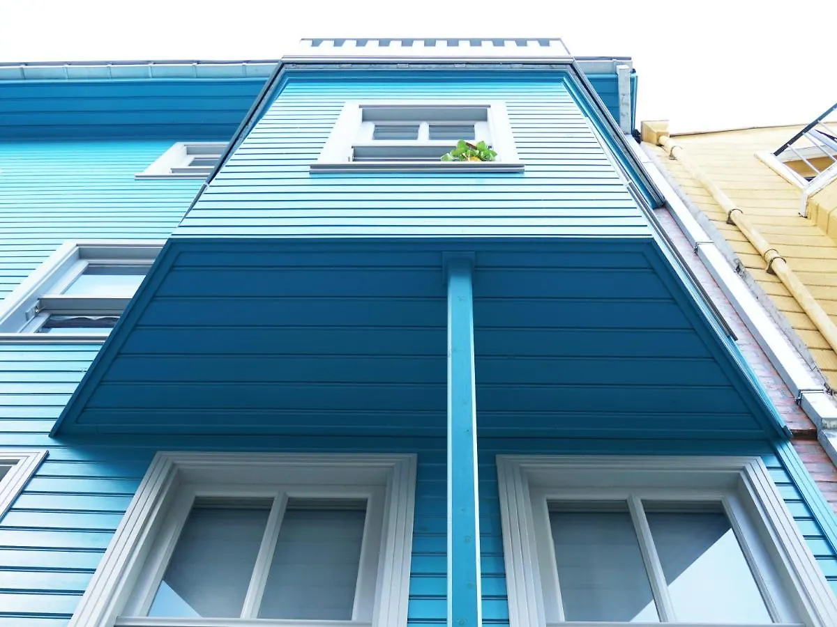 Hotel Tilas - Rooms In 19Th Century Wooden Townhouse,Kadikoy Istanbul