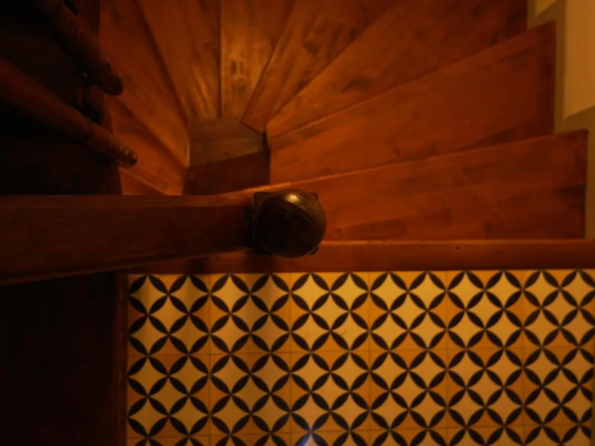 Hotel Tilas - Rooms In 19Th Century Wooden Townhouse,Kadikoy Istanbul Turkey