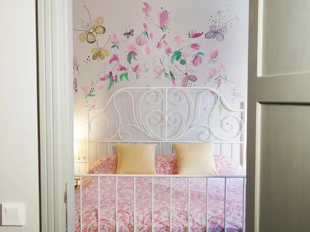 Tilas - Rooms In 19Th Century Wooden Townhouse,Kadikoy Istanbul