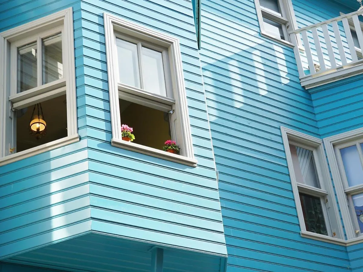 Tilas - Rooms In 19Th Century Wooden Townhouse,Kadikoy イスタンブール ホテル