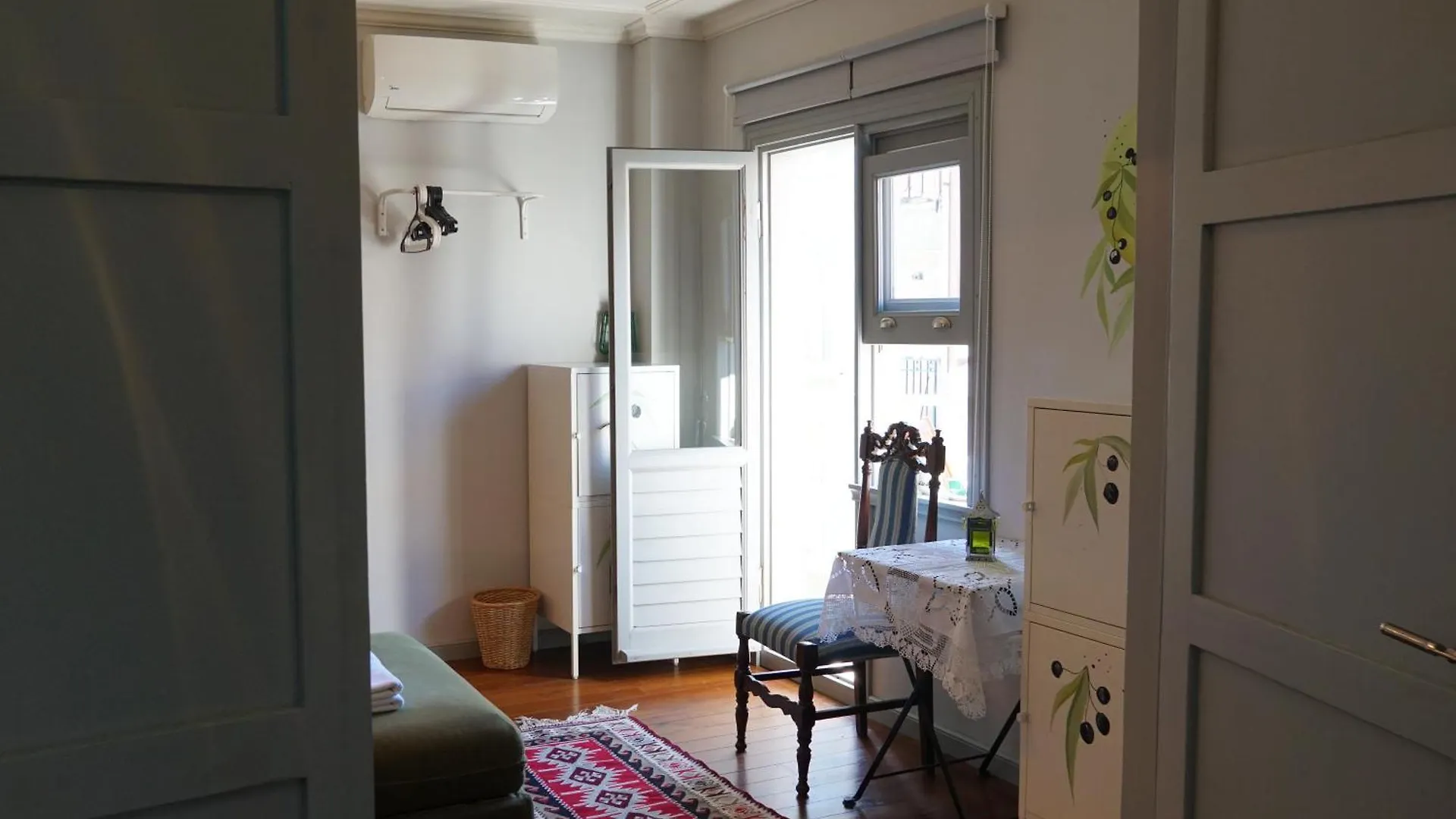 ホテル Tilas - Rooms In 19Th Century Wooden Townhouse,Kadikoy イスタンブール